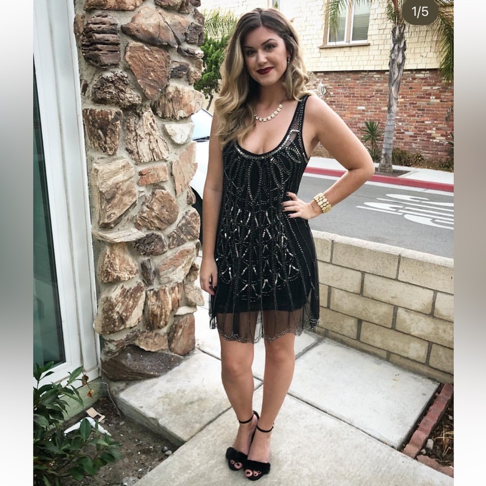 Stunning sequin 20s dress